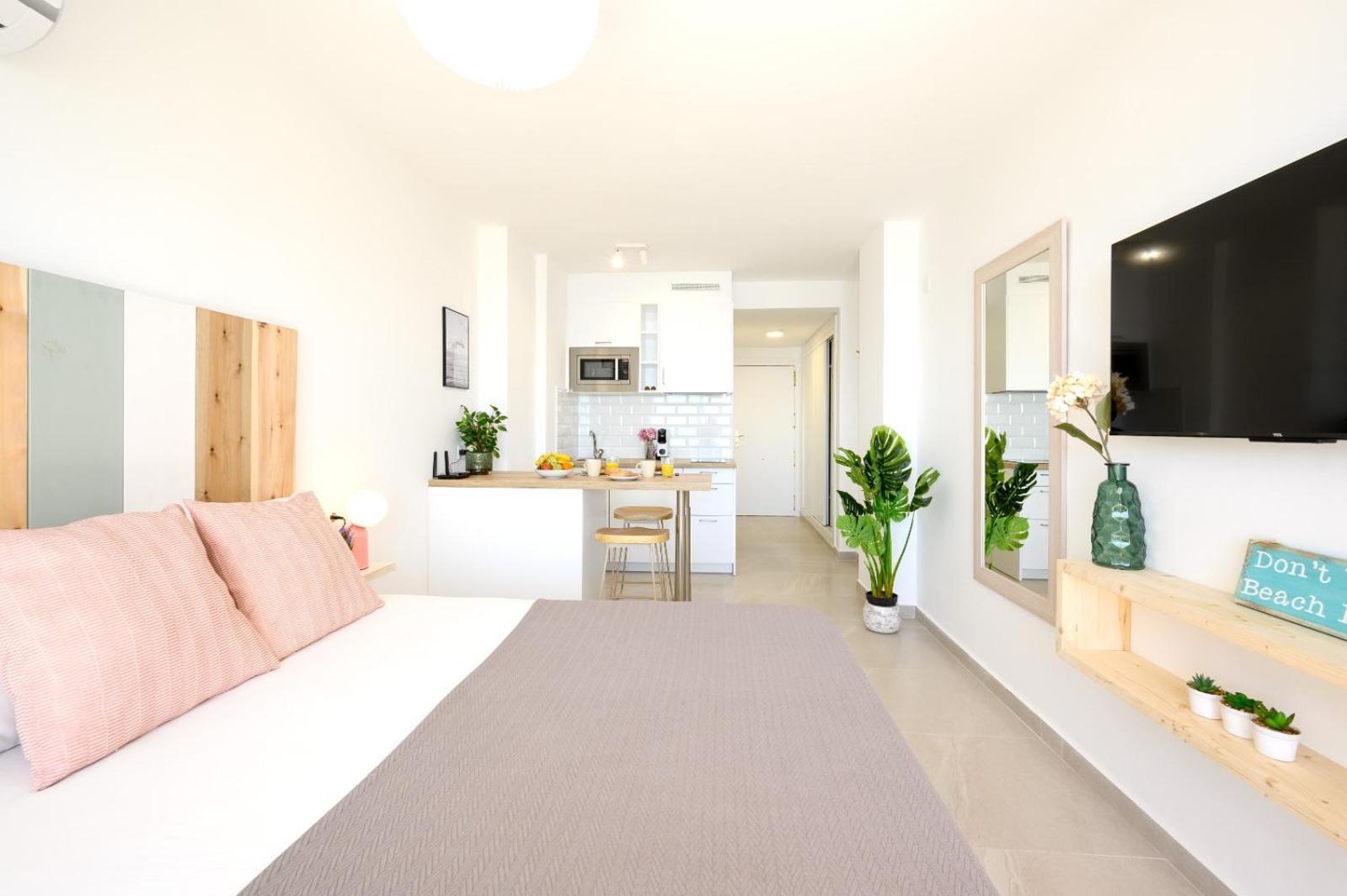 Apartament Stella Maris - Amazing Frontal Sea Views With Pool & Terrace By 10tosea *